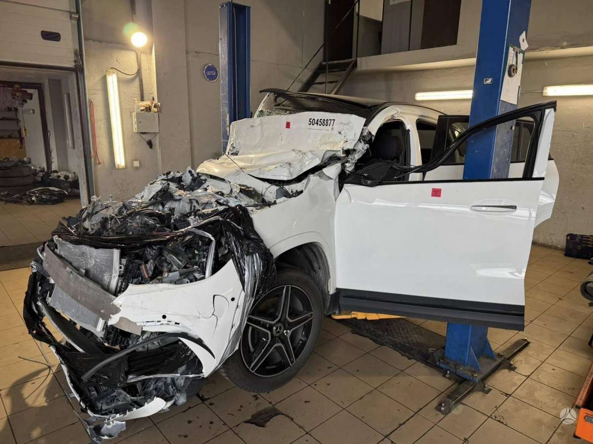 Mercedes-Benz GLA klasė dalimis