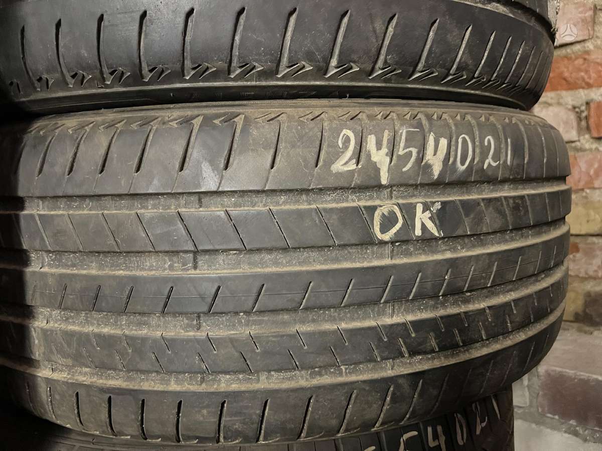 Bridgestone, summer 245/40 R21