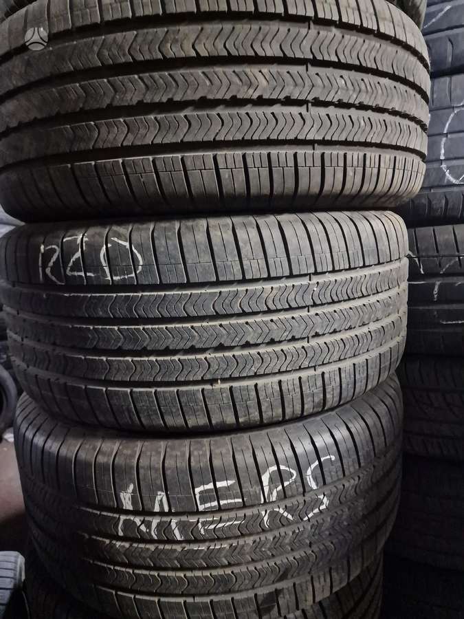 Goodyear, all-season 285/40 R20