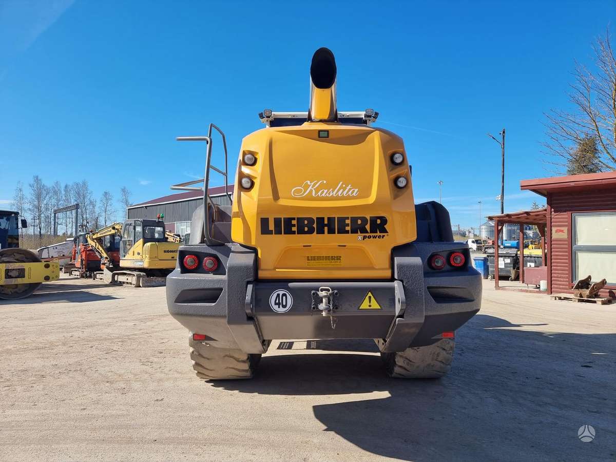 Liebherr L576 X-POWER, frontal loader