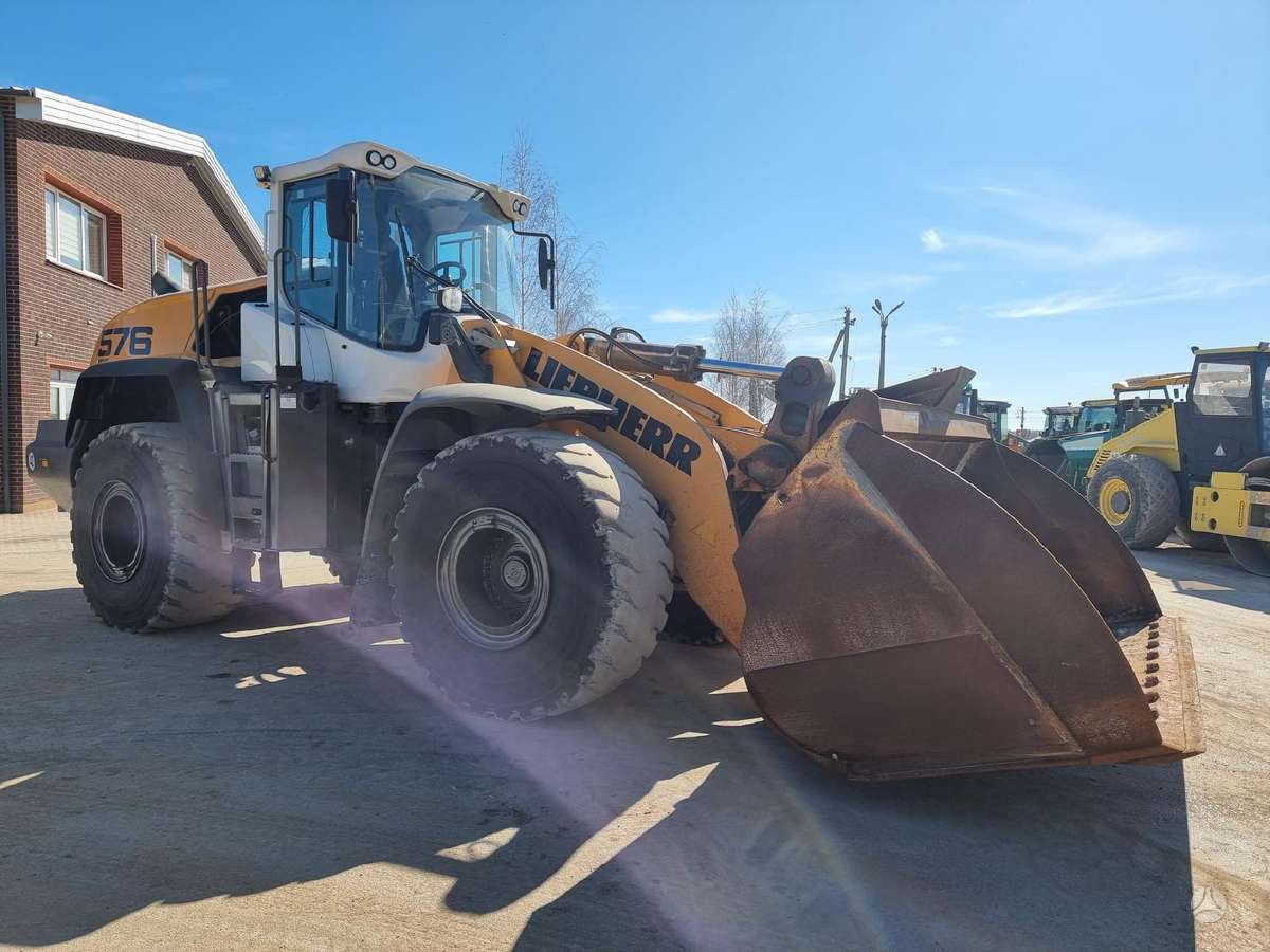Liebherr L576 X-POWER, frontal loader