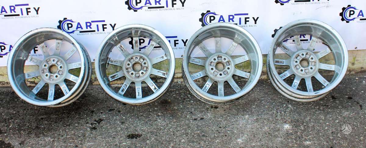 Audi A3, light alloy, R18