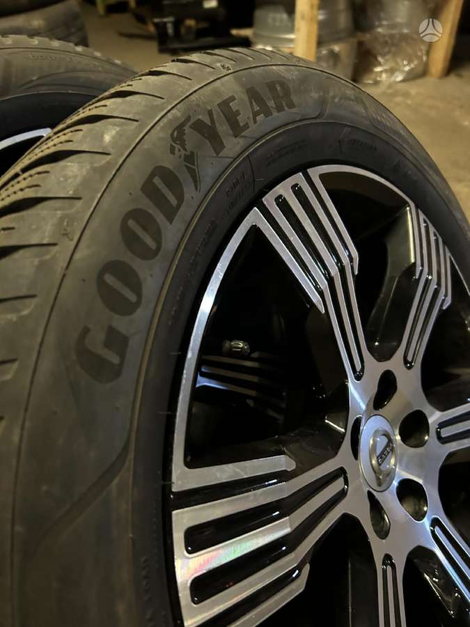 Volvo, light alloy, R18