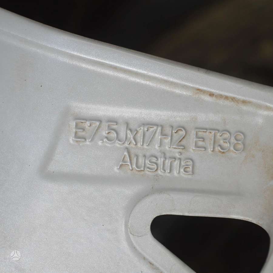 Audi B9, lengvojo lydinio, R17