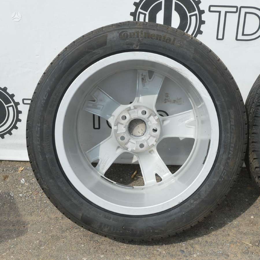 Audi B9, lengvojo lydinio, R17