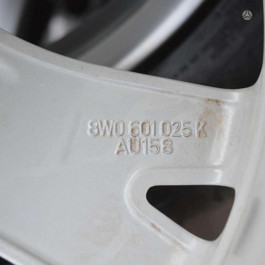 Audi B9, lengvojo lydinio, R17