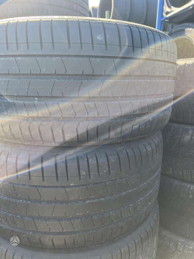 Pirelli P zero PZ4, summer 305/40 R20