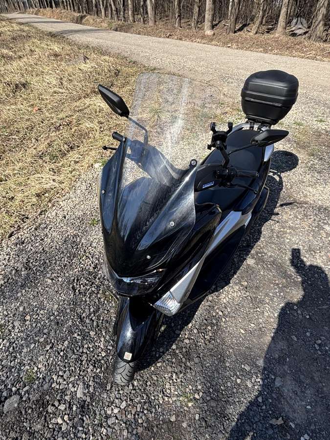 Yamaha N-MAX 125 125cc, мотороллеры / мопеды