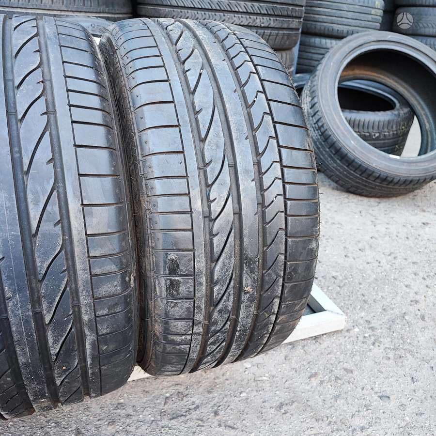 Bridgestone +225/40-18, летние 255/35 R18