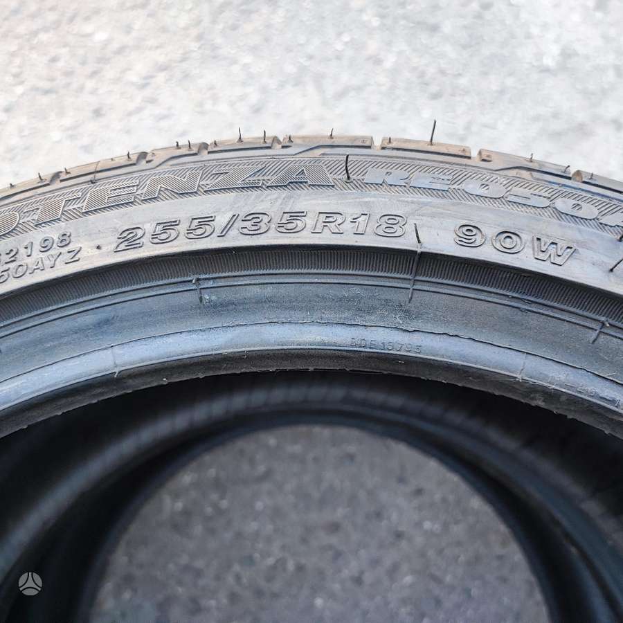 Bridgestone +225/40-18, summer 255/35 R18