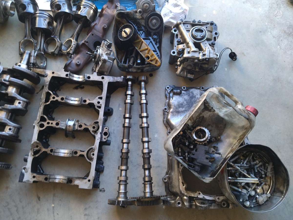 Opel Antara variklio detalės