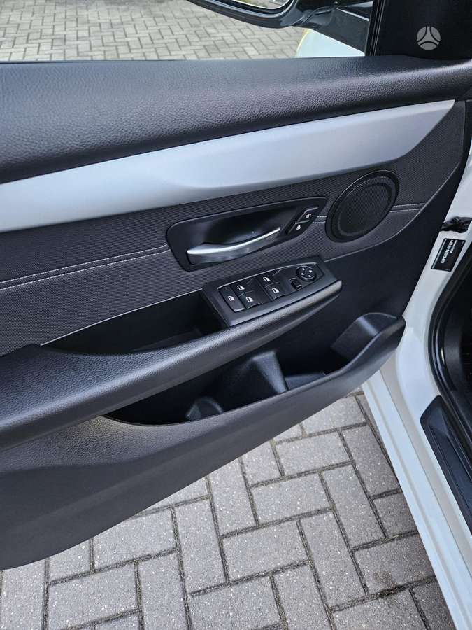 BMW 218 Active Tourer, 2.0 l., Хэтчбек