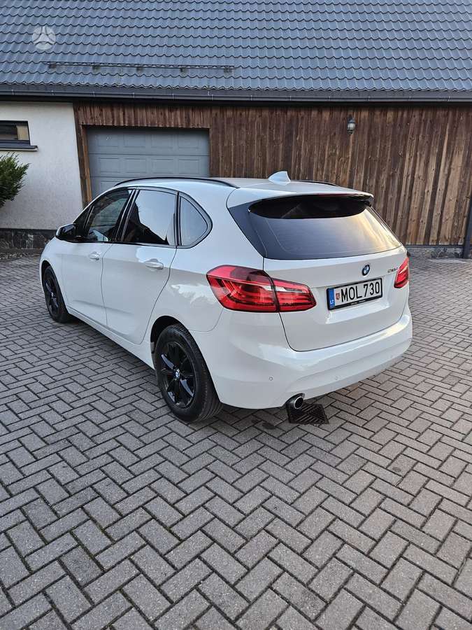 BMW 218 Active Tourer, 2.0 l., Хэтчбек