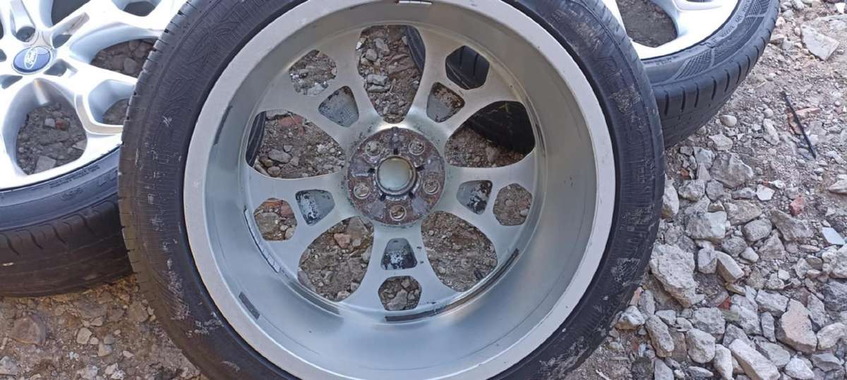 Ford Kuga, lengvojo lydinio, R19