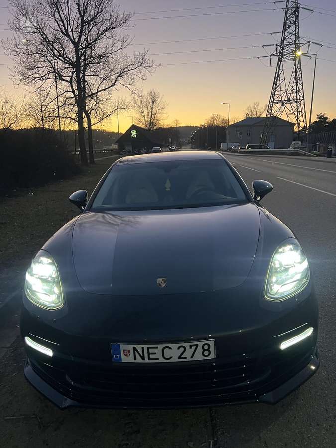 Porsche Panamera, 2.9 l., hatchback