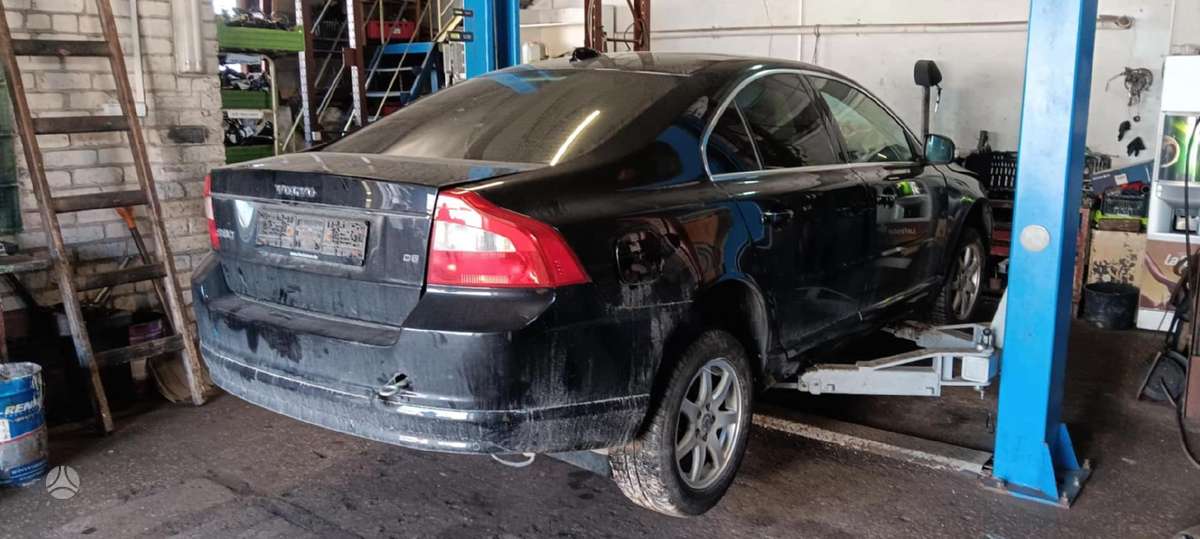 Volvo S80 по частям