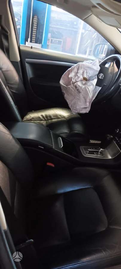 Volvo S80 dalimis