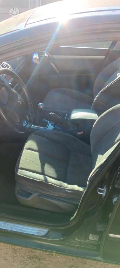 Peugeot 407 for parts