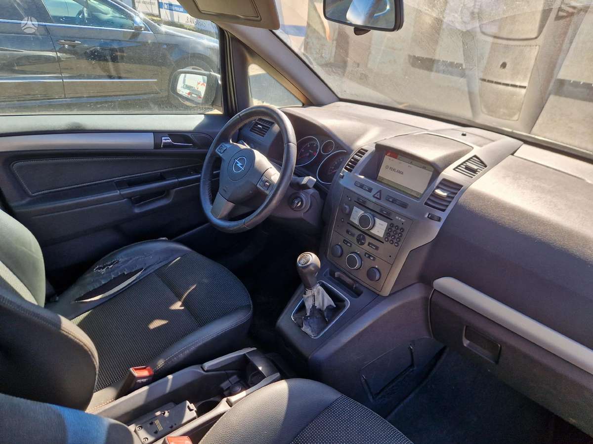Opel Zafira Minsko pl 33a 5 angaras