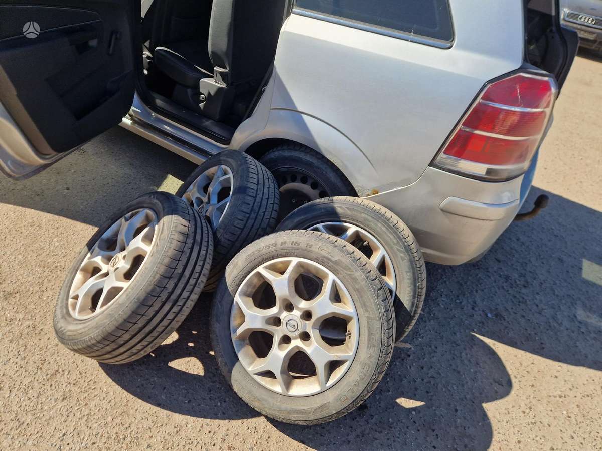 Opel Zafira Minsko pl 33a 5 angaras