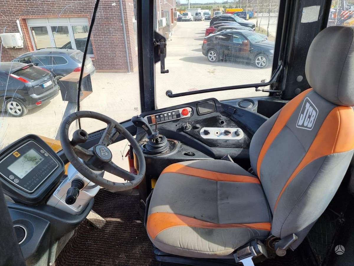 JCB 456 Z, фронтальные погрузчики