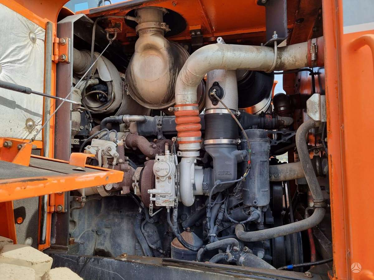 Doosan DL 300-5, фронтальные погрузчики