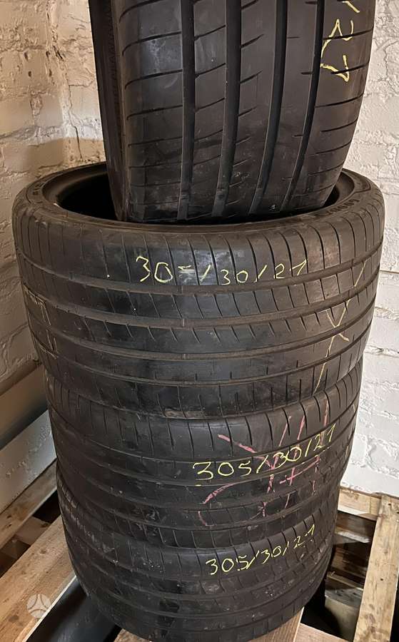 Goodyear, летние 305/30 R21
