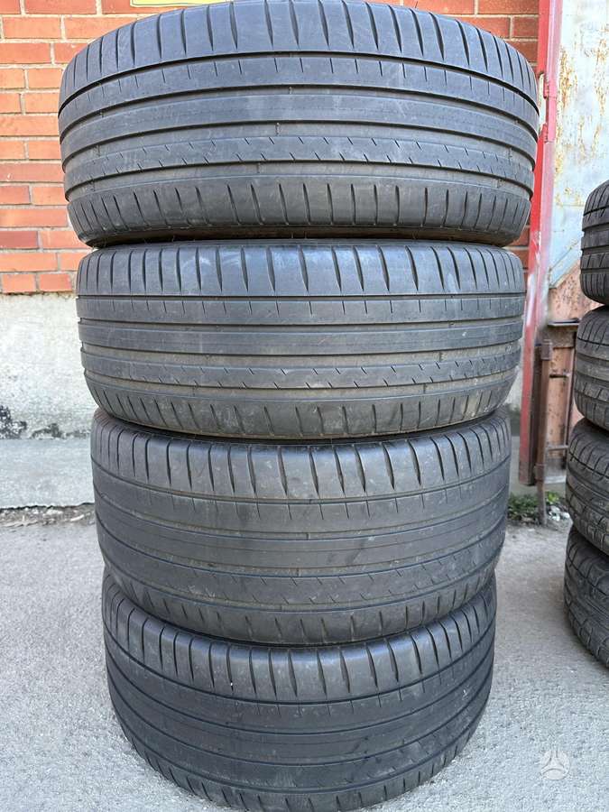 Michelin Pilot sport 4, летние 285/40 R20