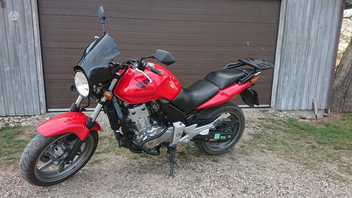 Honda CBF 500cc, street / classic