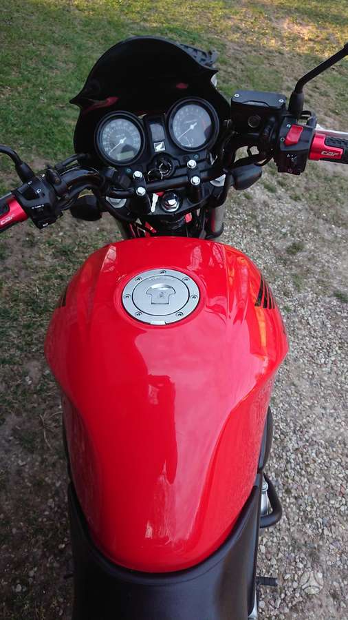 Honda CBF 500cc, street / classic