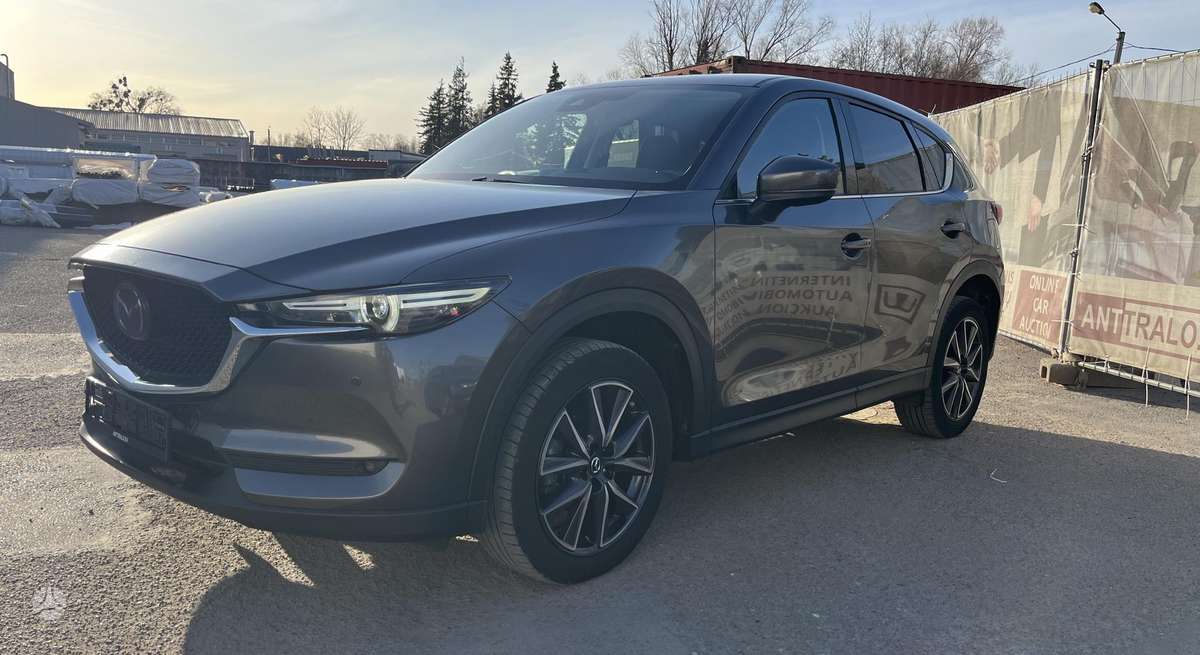 Mazda CX-5, 2.2 l., off-road / crossover