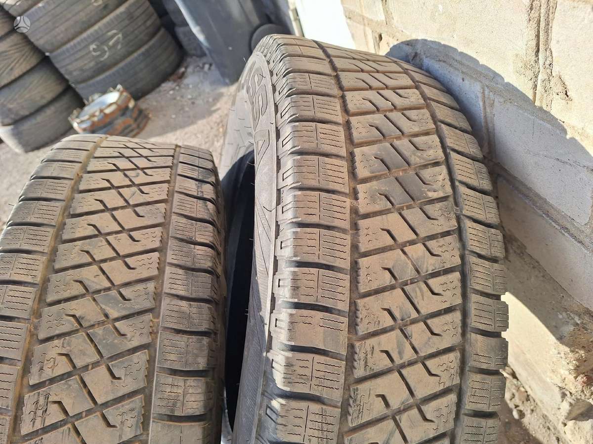 Lassa, universalios 225/75 R16
