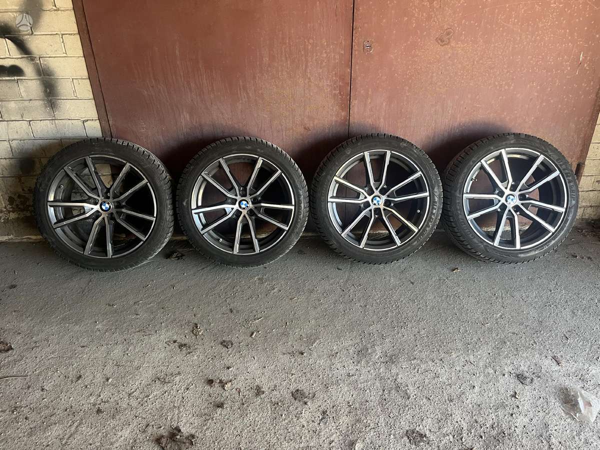 BMW G20, lengvojo lydinio, R18