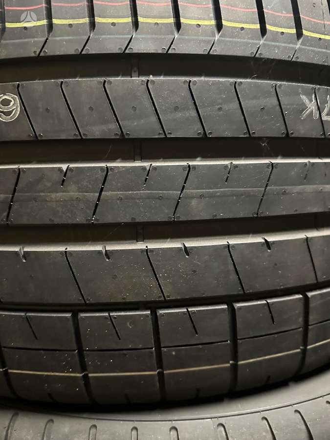 Pirelli, summer 295/35 R19