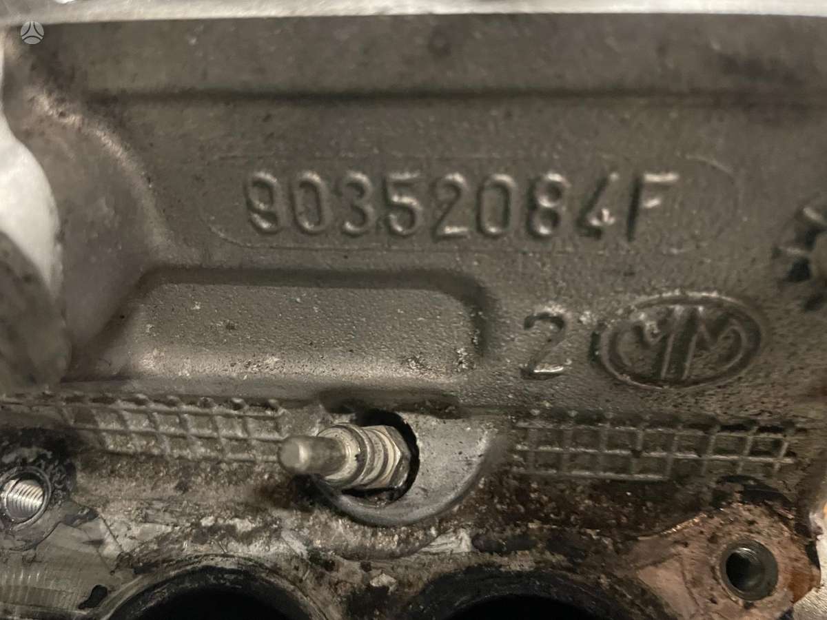 Jeep Grand Cherokee, Vm44d, cylinder head