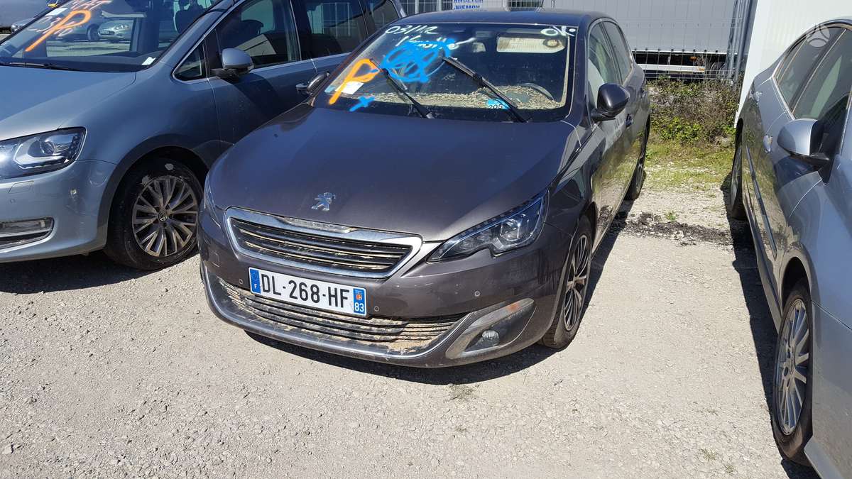 Peugeot 308 Priekio neturim