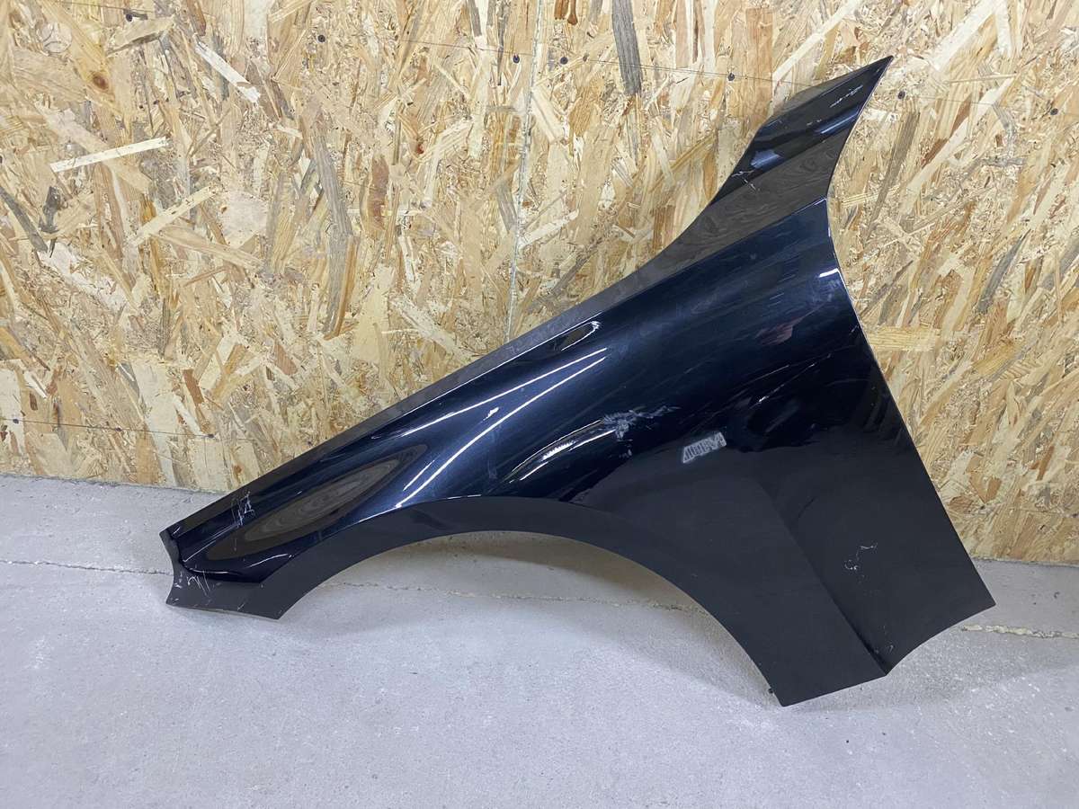 BMW 2 serija, 8497741, крылья