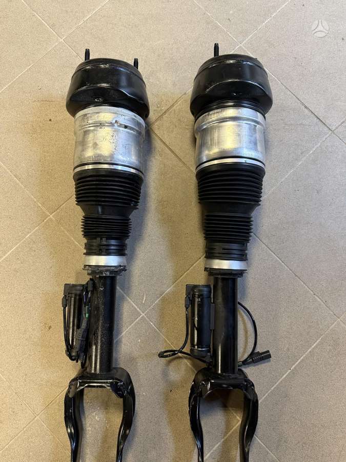 Mercedes-Benz ML klasė shock absorber
