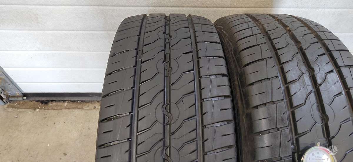 Semperit Van life 2, summer 235/65 R16