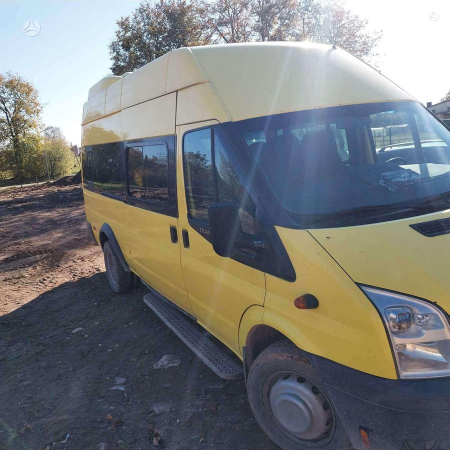 Ford Transit, passenger minibus