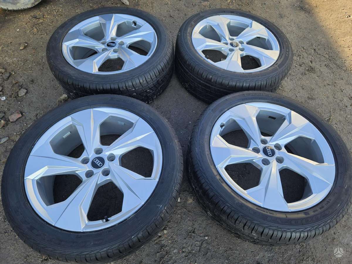Audi Q5, lengvojo lydinio, R20