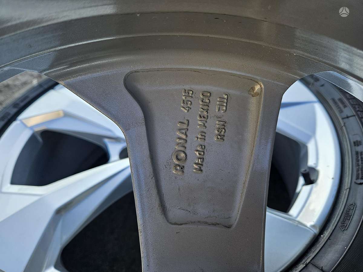 Audi Q5, lengvojo lydinio, R20