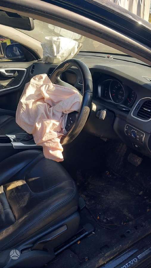 Volvo S60 Variklio kodas d4204t9