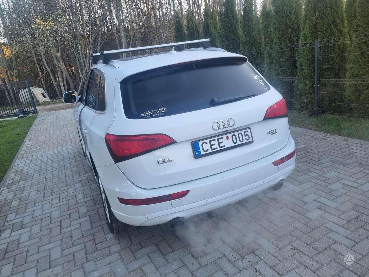 Audi Q5, 2.0 l., Седан