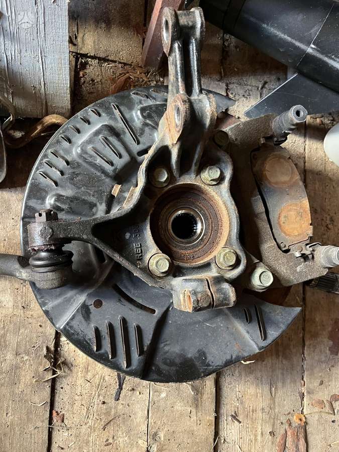 Subaru Outback детали шасси
