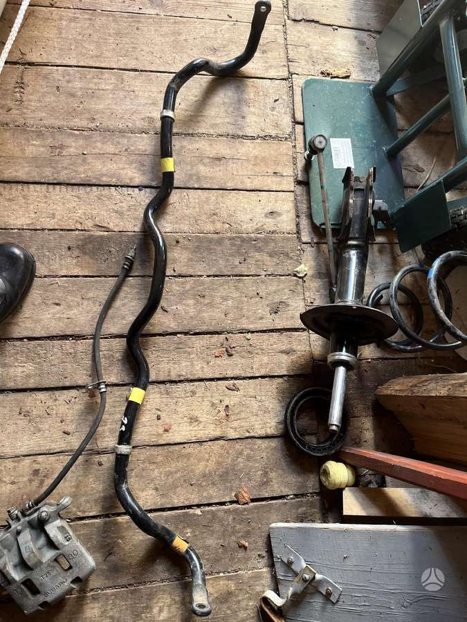 Subaru Outback chassis parts