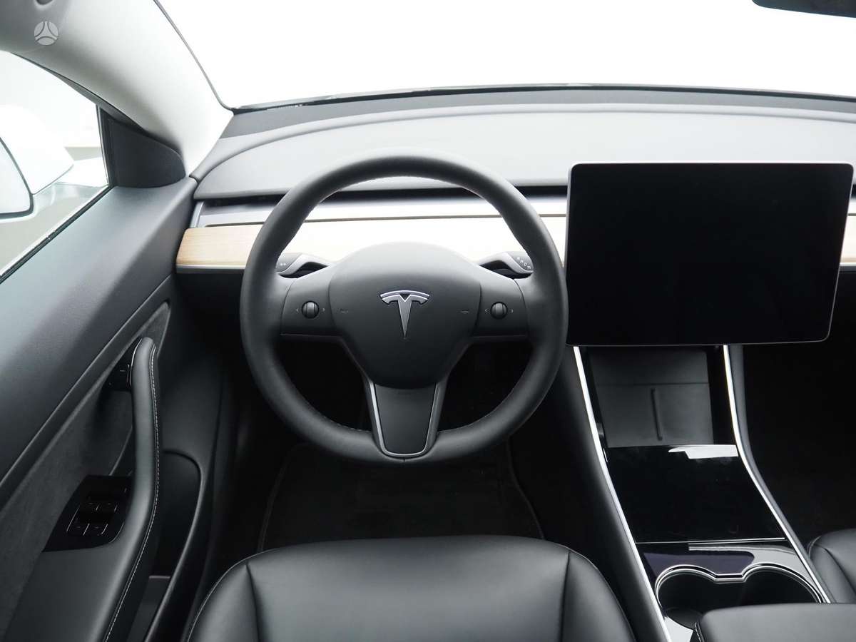 Tesla Model 3, 54 kWh, sedanas