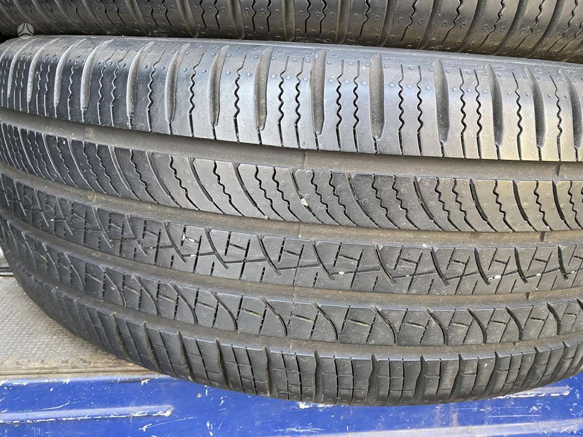 Pirelli Scorpion Zero, universalios 235/50 R20