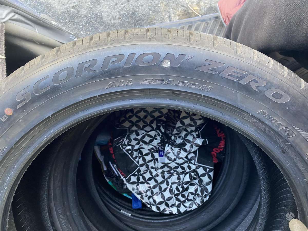 Pirelli Scorpion Zero, всесезонные 235/50 R20