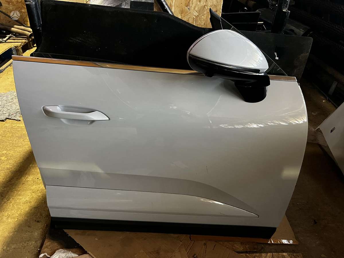 Porsche Macan Macan electric 95c durys